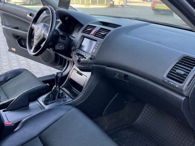 Синий Хонда Аккорд, объемом двигателя 2.2 л и пробегом 274 тыс. км за 6800 $, фото 6 на Automoto.ua