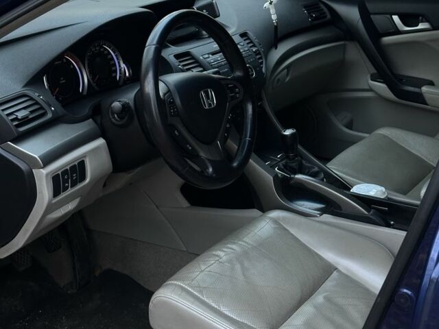 Синий Хонда Аккорд, объемом двигателя 2.2 л и пробегом 210 тыс. км за 3800 $, фото 9 на Automoto.ua