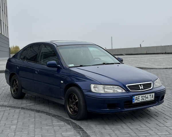 Синий Хонда Аккорд, объемом двигателя 2 л и пробегом 253 тыс. км за 3499 $, фото 6 на Automoto.ua