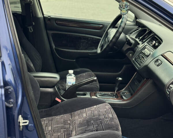 Синий Хонда Аккорд, объемом двигателя 2 л и пробегом 253 тыс. км за 3499 $, фото 15 на Automoto.ua