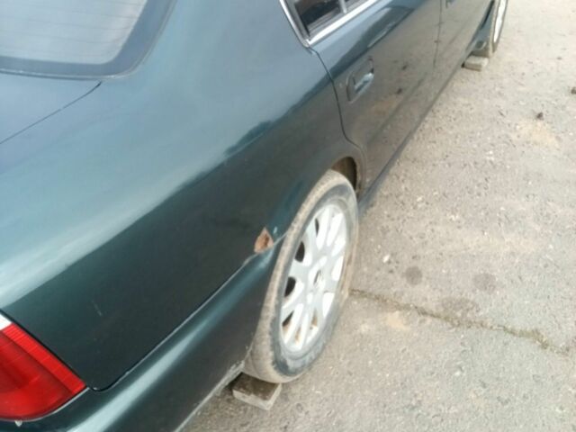 Зеленый Хонда Аккорд, объемом двигателя 2.5 л и пробегом 310 тыс. км за 1100 $, фото 5 на Automoto.ua