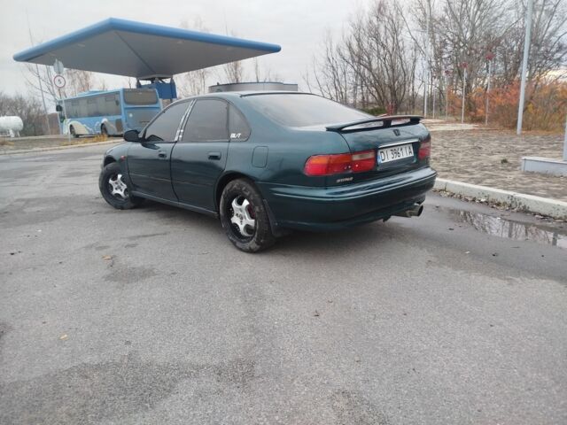 Зеленый Хонда Аккорд, объемом двигателя 2 л и пробегом 300 тыс. км за 2200 $, фото 1 на Automoto.ua