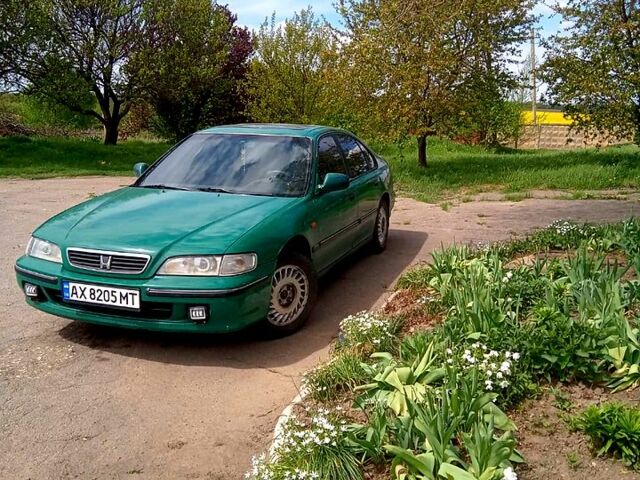 Зелений Хонда Аккорд, об'ємом двигуна 2 л та пробігом 300 тис. км за 4000 $, фото 2 на Automoto.ua