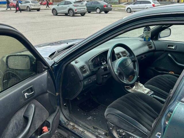 Зеленый Хонда Аккорд, объемом двигателя 2 л и пробегом 453 тыс. км за 2500 $, фото 6 на Automoto.ua