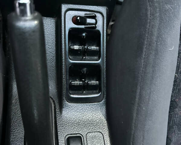 Зеленый Хонда Аккорд, объемом двигателя 2 л и пробегом 395 тыс. км за 1899 $, фото 7 на Automoto.ua