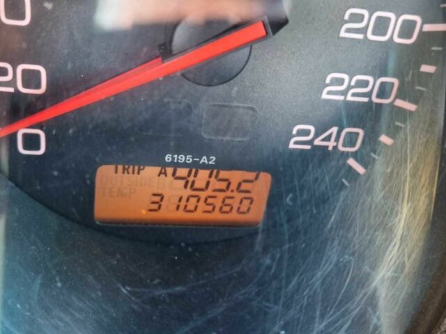 Зелений Хонда Аккорд, об'ємом двигуна 0 л та пробігом 310 тис. км за 3400 $, фото 6 на Automoto.ua