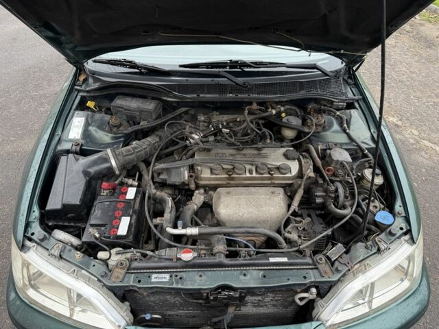 Зеленый Хонда Аккорд, объемом двигателя 2 л и пробегом 331 тыс. км за 3300 $, фото 17 на Automoto.ua