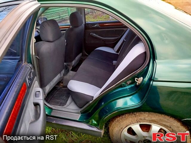 Зеленый Хонда Аккорд, объемом двигателя 1.8 л и пробегом 0 тыс. км за 3450 $, фото 10 на Automoto.ua