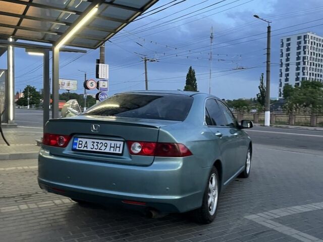 Зелений Хонда Аккорд, об'ємом двигуна 2 л та пробігом 283 тис. км за 5700 $, фото 4 на Automoto.ua