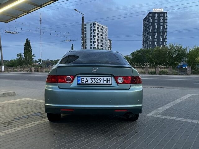 Зелений Хонда Аккорд, об'ємом двигуна 2 л та пробігом 283 тис. км за 5700 $, фото 3 на Automoto.ua