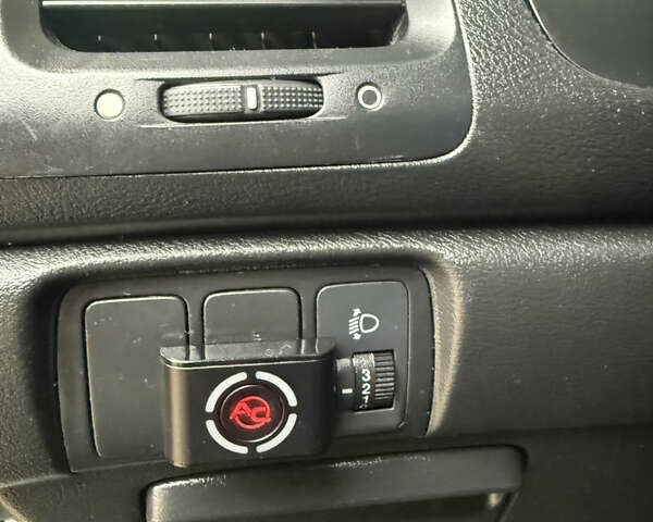 Зеленый Хонда Аккорд, объемом двигателя 2 л и пробегом 175 тыс. км за 5999 $, фото 16 на Automoto.ua