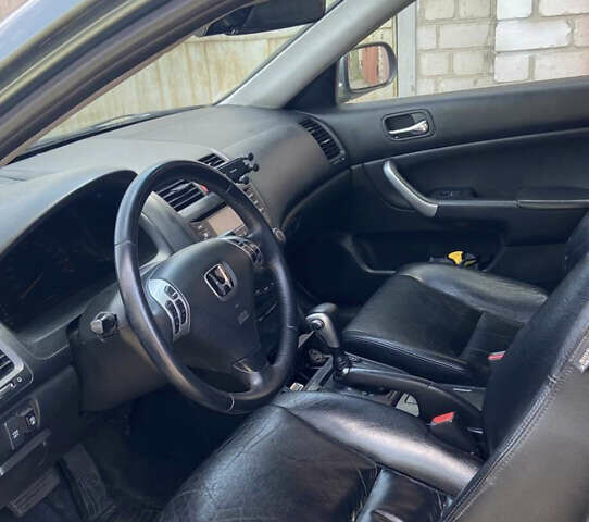 Зеленый Хонда Аккорд, объемом двигателя 2.4 л и пробегом 418 тыс. км за 5000 $, фото 4 на Automoto.ua