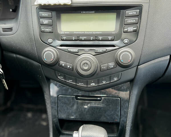 Зелений Хонда Аккорд, об'ємом двигуна 2.35 л та пробігом 185 тис. км за 6400 $, фото 5 на Automoto.ua