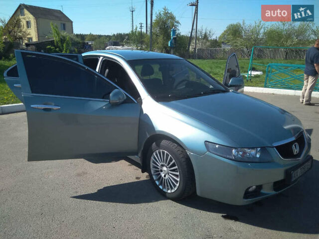 Зелений Хонда Аккорд, об'ємом двигуна 2 л та пробігом 360 тис. км за 5500 $, фото 3 на Automoto.ua