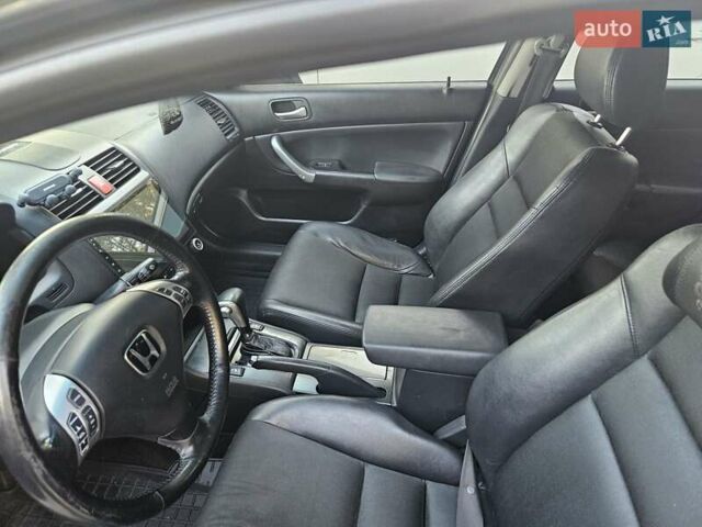 Зелений Хонда Аккорд, об'ємом двигуна 2 л та пробігом 220 тис. км за 3750 $, фото 11 на Automoto.ua