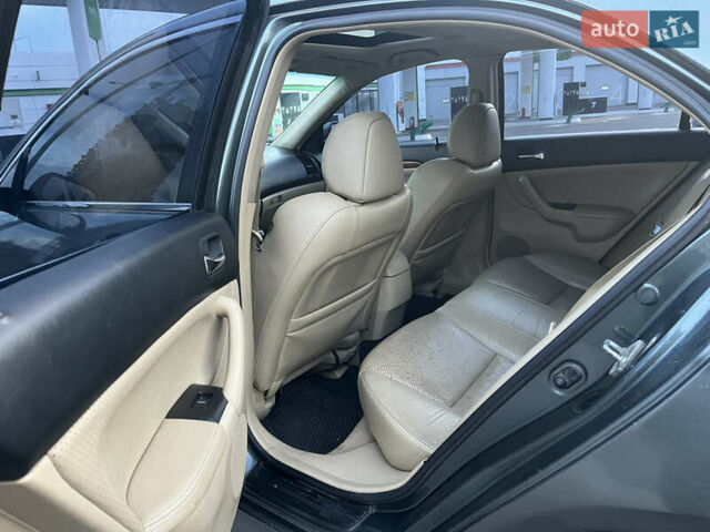 Зеленый Хонда Аккорд, объемом двигателя 2.4 л и пробегом 251 тыс. км за 4990 $, фото 7 на Automoto.ua