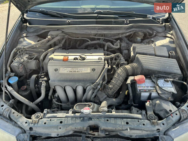 Зеленый Хонда Аккорд, объемом двигателя 2 л и пробегом 252 тыс. км за 4700 $, фото 11 на Automoto.ua