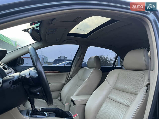 Зеленый Хонда Аккорд, объемом двигателя 2.4 л и пробегом 251 тыс. км за 4990 $, фото 5 на Automoto.ua