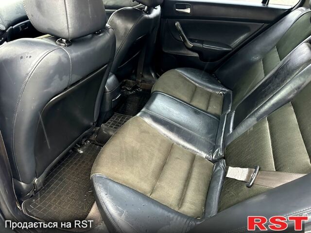 Зеленый Хонда Аккорд, объемом двигателя 2 л и пробегом 308 тыс. км за 3200 $, фото 6 на Automoto.ua