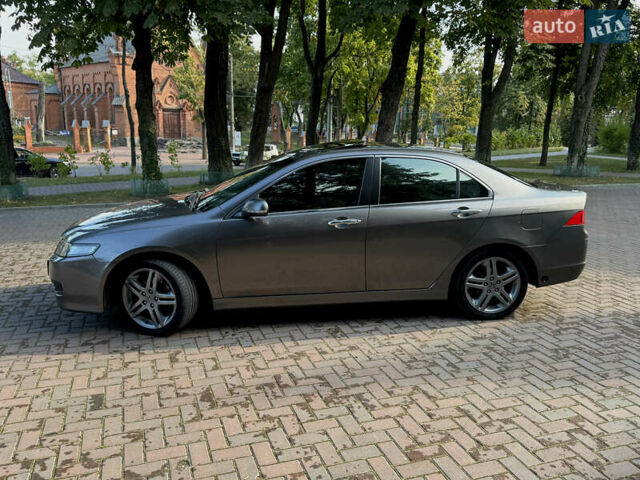 Зеленый Хонда Аккорд, объемом двигателя 2 л и пробегом 258 тыс. км за 7400 $, фото 1 на Automoto.ua