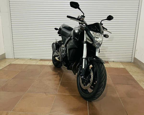 Черный Хонда CB 1000R, объемом двигателя 1 л и пробегом 25 тыс. км за 8000 $, фото 1 на Automoto.ua