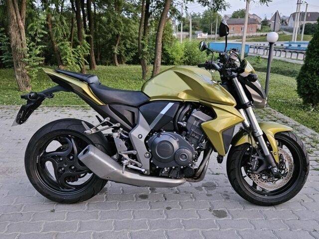 Хонда CB 1000R, объемом двигателя 1 л и пробегом 0 тыс. км за 7700 $, фото 7 на Automoto.ua