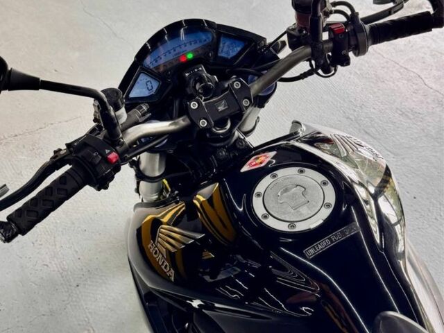 Хонда CB 1000R, объемом двигателя 1 л и пробегом 0 тыс. км за 7500 $, фото 5 на Automoto.ua