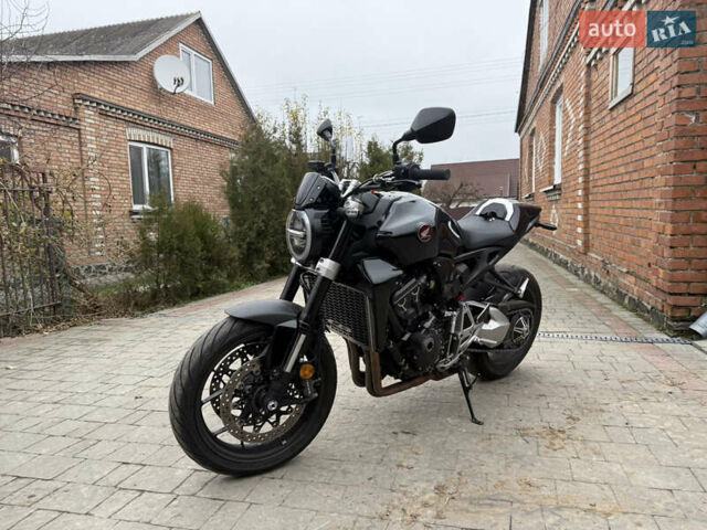Хонда CB 1000R, объемом двигателя 0 л и пробегом 20 тыс. км за 6000 $, фото 1 на Automoto.ua