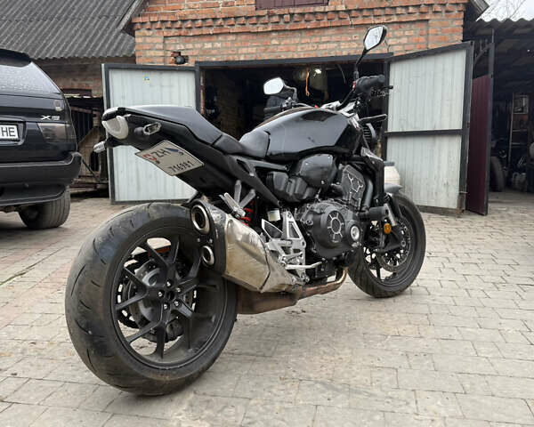 Хонда CB 1000R, объемом двигателя 0 л и пробегом 20 тыс. км за 6000 $, фото 2 на Automoto.ua