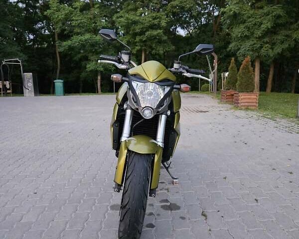 Зеленый Хонда CB 1000R, объемом двигателя 1 л и пробегом 24 тыс. км за 8200 $, фото 1 на Automoto.ua