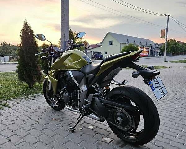 Зеленый Хонда CB 1000R, объемом двигателя 1 л и пробегом 24 тыс. км за 8200 $, фото 12 на Automoto.ua