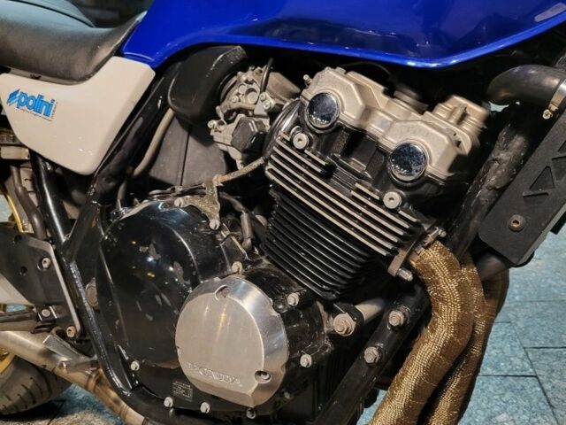 Хонда CB 400 SF, об'ємом двигуна 0.4 л та пробігом 0 тис. км за 3300 $, фото 7 на Automoto.ua