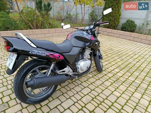 Черный Хонда CB 500, объемом двигателя 0.5 л и пробегом 53 тыс. км за 2500 $, фото 5 на Automoto.ua