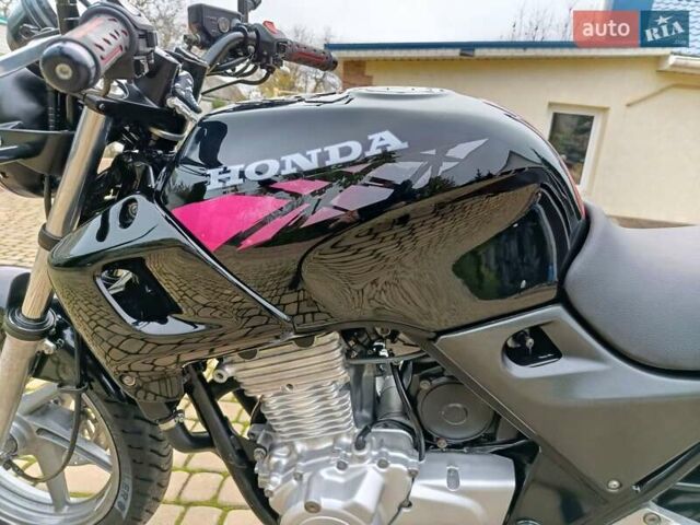 Черный Хонда CB 500, объемом двигателя 0.5 л и пробегом 53 тыс. км за 2500 $, фото 9 на Automoto.ua