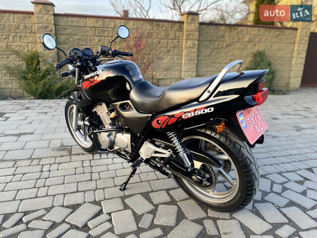Черный Хонда CB 500, объемом двигателя 0.5 л и пробегом 34 тыс. км за 2599 $, фото 6 на Automoto.ua