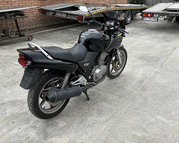 Чорний Хонда CB 500, об'ємом двигуна 0.5 л та пробігом 37 тис. км за 2300 $, фото 3 на Automoto.ua