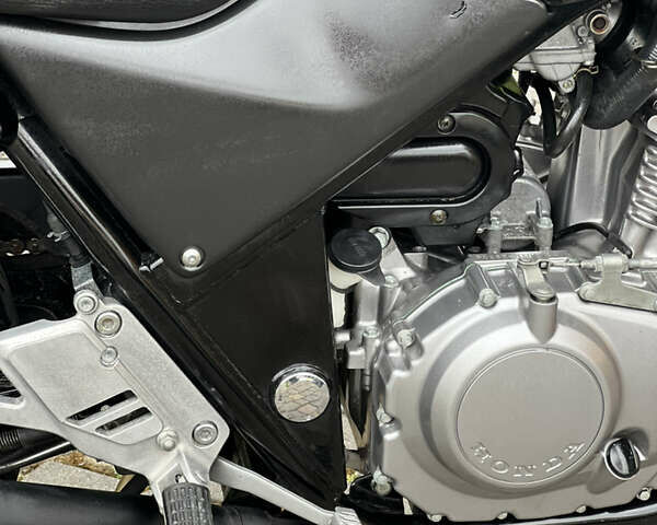 Черный Хонда CB 500, объемом двигателя 0.5 л и пробегом 22 тыс. км за 2750 $, фото 20 на Automoto.ua