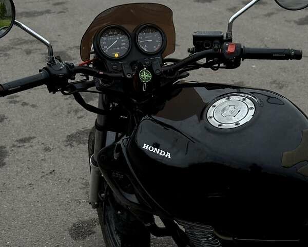 Чорний Хонда CB 500, об'ємом двигуна 0.5 л та пробігом 62 тис. км за 2800 $, фото 4 на Automoto.ua