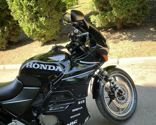 Черный Хонда CB 500, объемом двигателя 0.5 л и пробегом 44 тыс. км за 2499 $, фото 10 на Automoto.ua