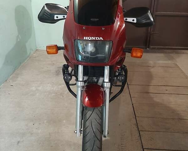 Красный Хонда CB 500, объемом двигателя 0.5 л и пробегом 48 тыс. км за 2900 $, фото 1 на Automoto.ua