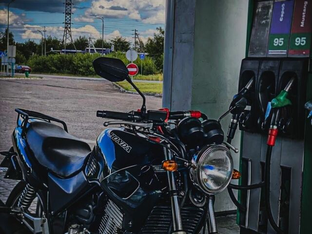 Хонда CB 500, об'ємом двигуна 0.5 л та пробігом 0 тис. км за 2800 $, фото 1 на Automoto.ua