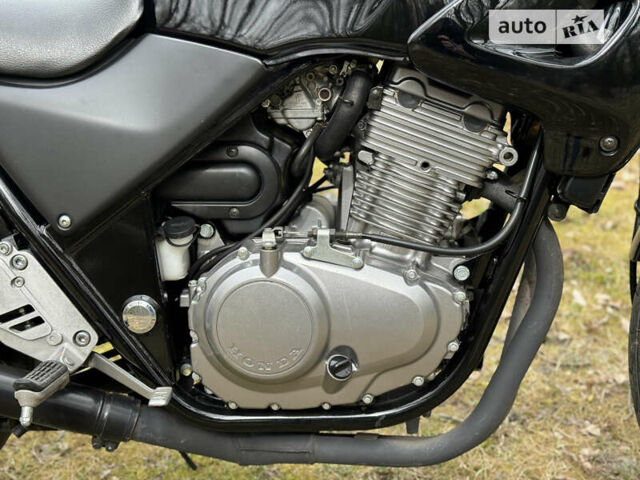 Хонда CB 500, объемом двигателя 0.5 л и пробегом 2 тыс. км за 3350 $, фото 8 на Automoto.ua