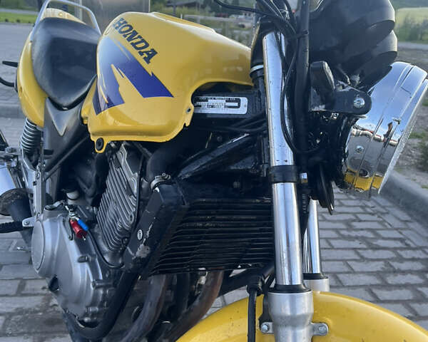 Жовтий Хонда CB 500, об'ємом двигуна 0.5 л та пробігом 63 тис. км за 2100 $, фото 9 на Automoto.ua