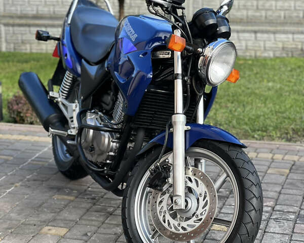 Синий Хонда CB 500, объемом двигателя 0.5 л и пробегом 27 тыс. км за 2750 $, фото 7 на Automoto.ua