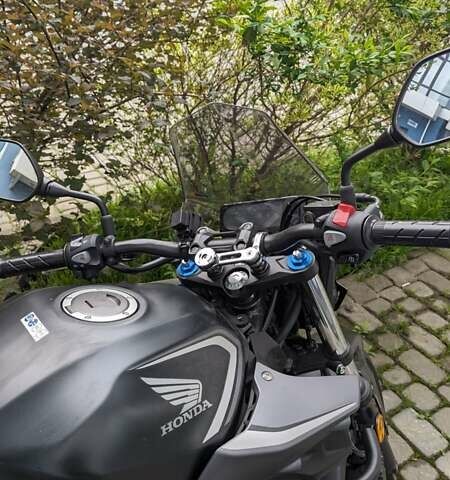 Черный Хонда CB 500F, объемом двигателя 0.47 л и пробегом 5 тыс. км за 7000 $, фото 6 на Automoto.ua