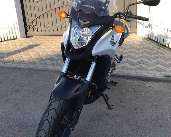 Хонда CB 500X, об'ємом двигуна 0.5 л та пробігом 13 тис. км за 5900 $, фото 3 на Automoto.ua