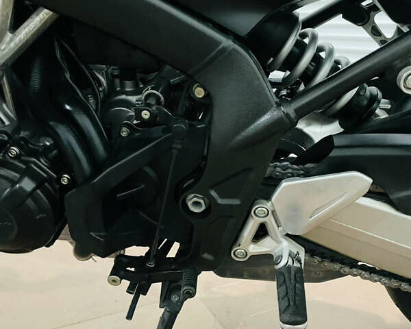 Черный Хонда CB 650F, объемом двигателя 0.65 л и пробегом 31 тыс. км за 6900 $, фото 12 на Automoto.ua