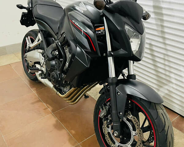Черный Хонда CB 650F, объемом двигателя 0.65 л и пробегом 31 тыс. км за 6900 $, фото 32 на Automoto.ua