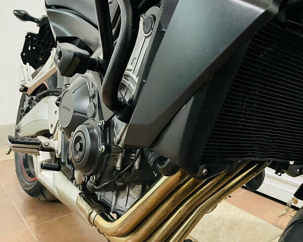 Черный Хонда CB 650F, объемом двигателя 0.65 л и пробегом 31 тыс. км за 6900 $, фото 33 на Automoto.ua