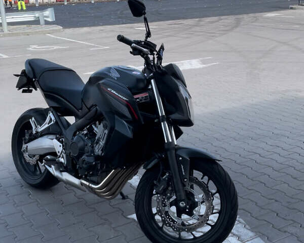 Черный Хонда CB 650F, объемом двигателя 0.6 л и пробегом 7 тыс. км за 6900 $, фото 1 на Automoto.ua